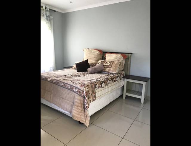 6 BEDROOM HOUSE FOR SALE IN BO-DORP